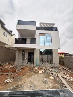 6bdrm Duplex in Omole for sale