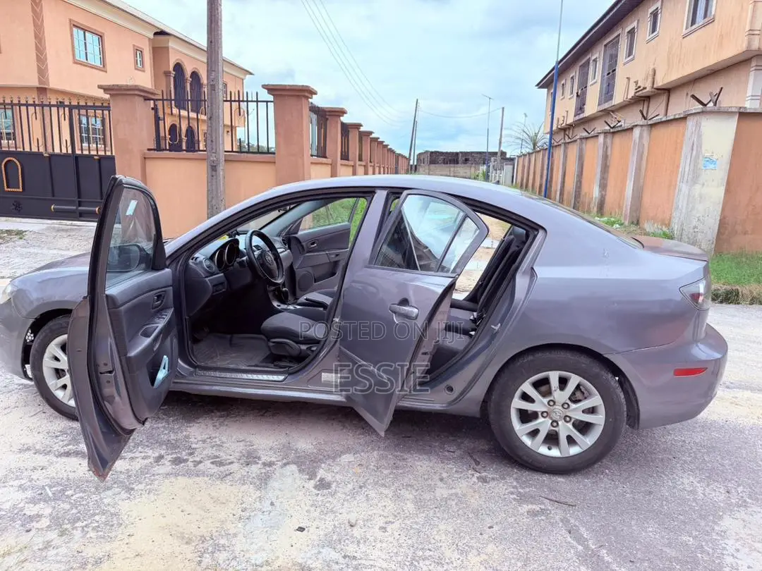 Mazda 3 Grand Touring 2007 Gray