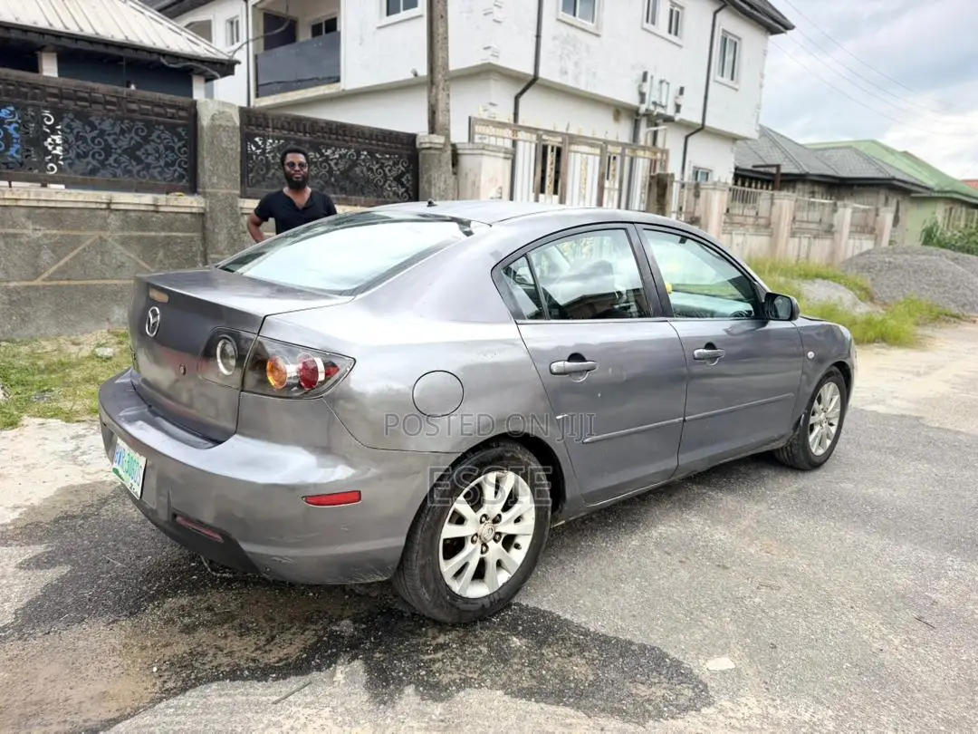 Mazda 3 Grand Touring 2007 Gray