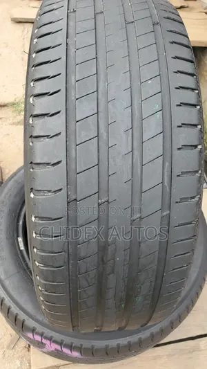 235/55 R19 First Grade Tokunbo Tyer*