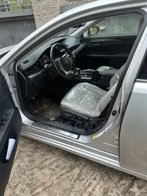 Lexus ES 350 FWD 2013 Silver