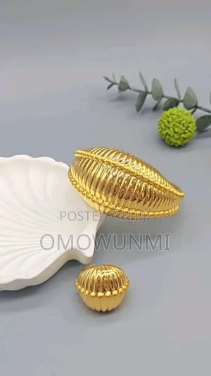 Gold Replica Jewelry