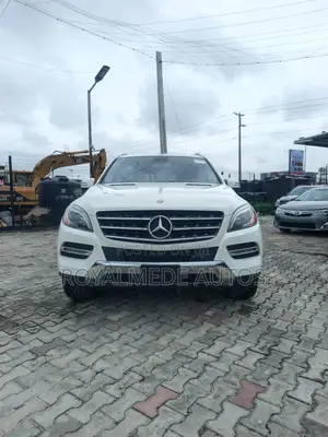 Mercedes-Benz M Class 2013 White