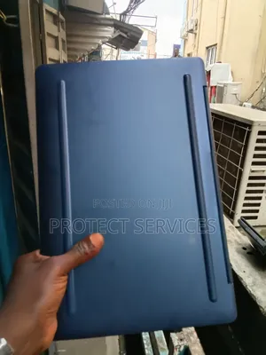 Laptop HP Stream 14 2GB Intel Pentium SSD 32GB
