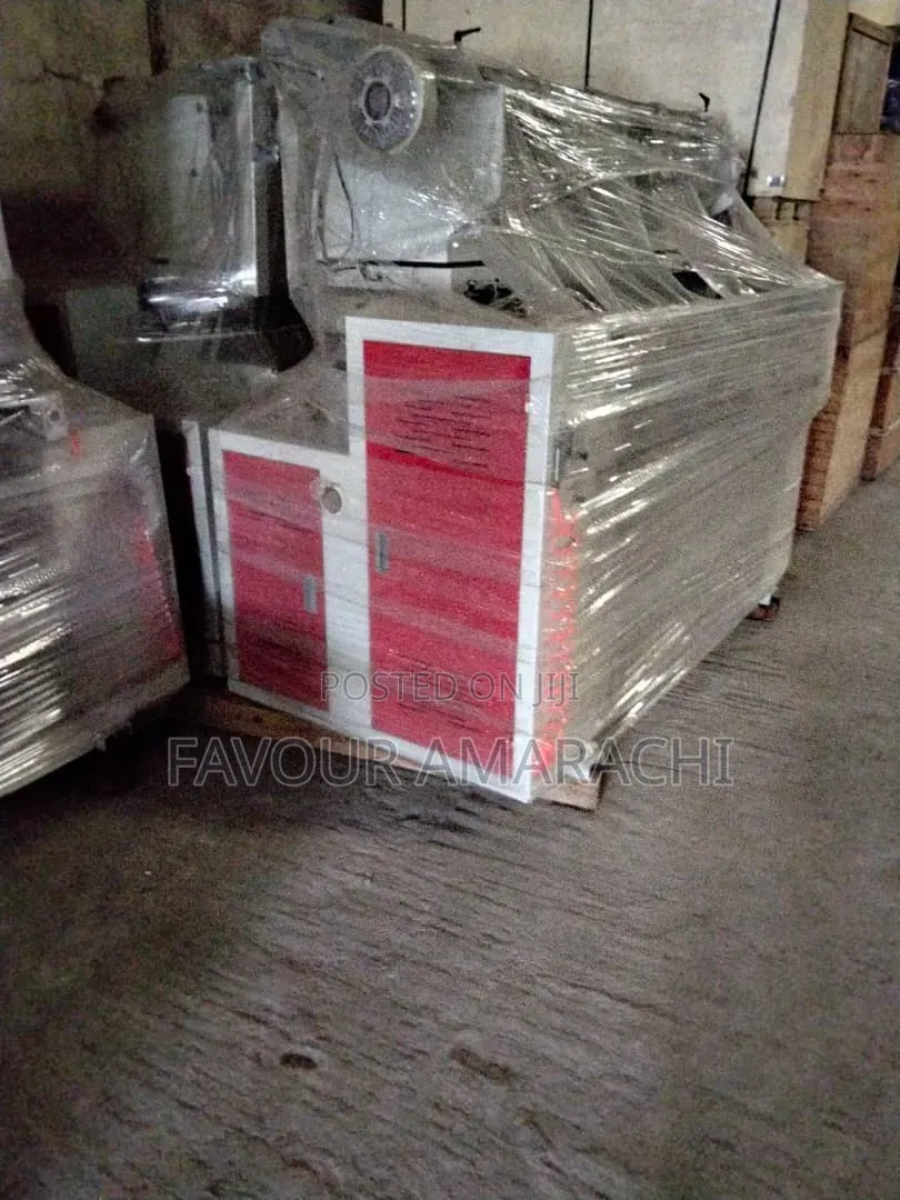 Nylon Slitting Machine