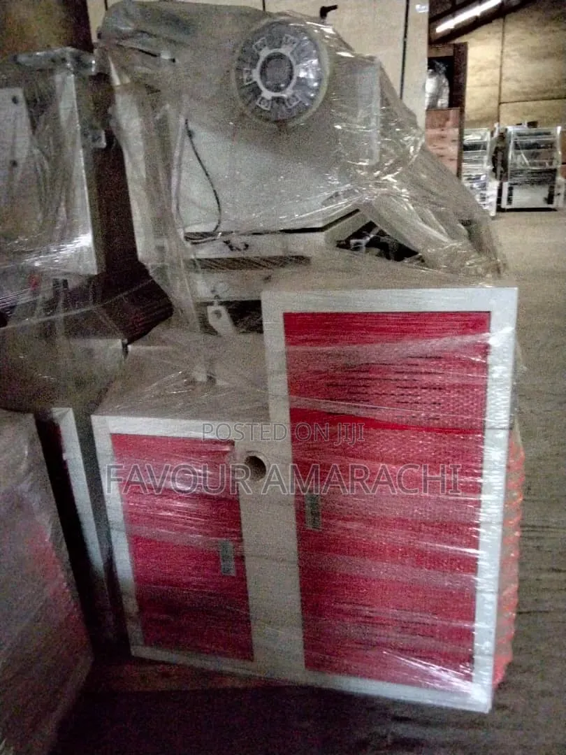 Nylon Slitting Machine