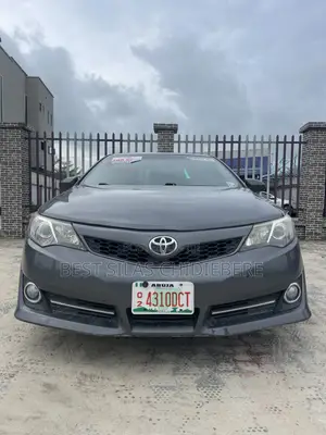 Toyota Camry 2013 Gray