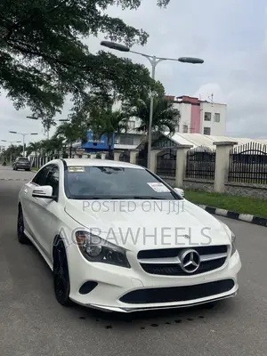 Mercedes-Benz CLA-Class 2018 White