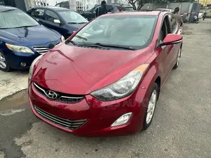 Hyundai Elantra 2011 Red