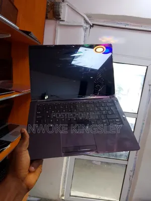 Laptop Dell Latitude 5300 8GB Intel Core i5 SSD 512GB