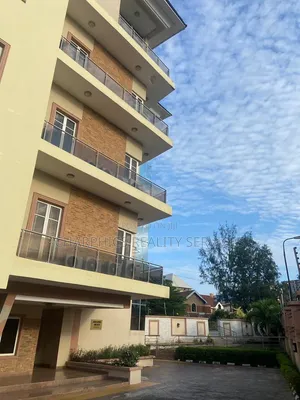 3bdrm Apartment in Old Ikoyi for rent
