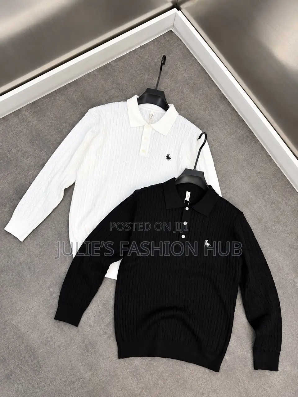 Knitted Longsleeve Sweatshirt