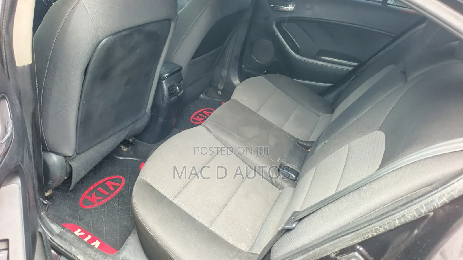 Kia Cerato 2014 Brown