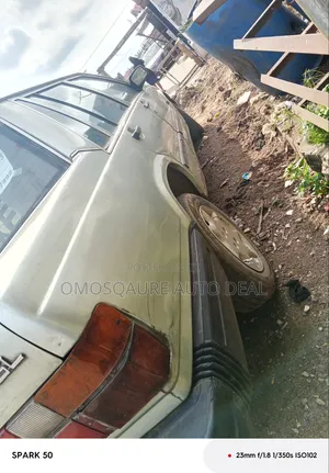 Volvo 740 1994 Green