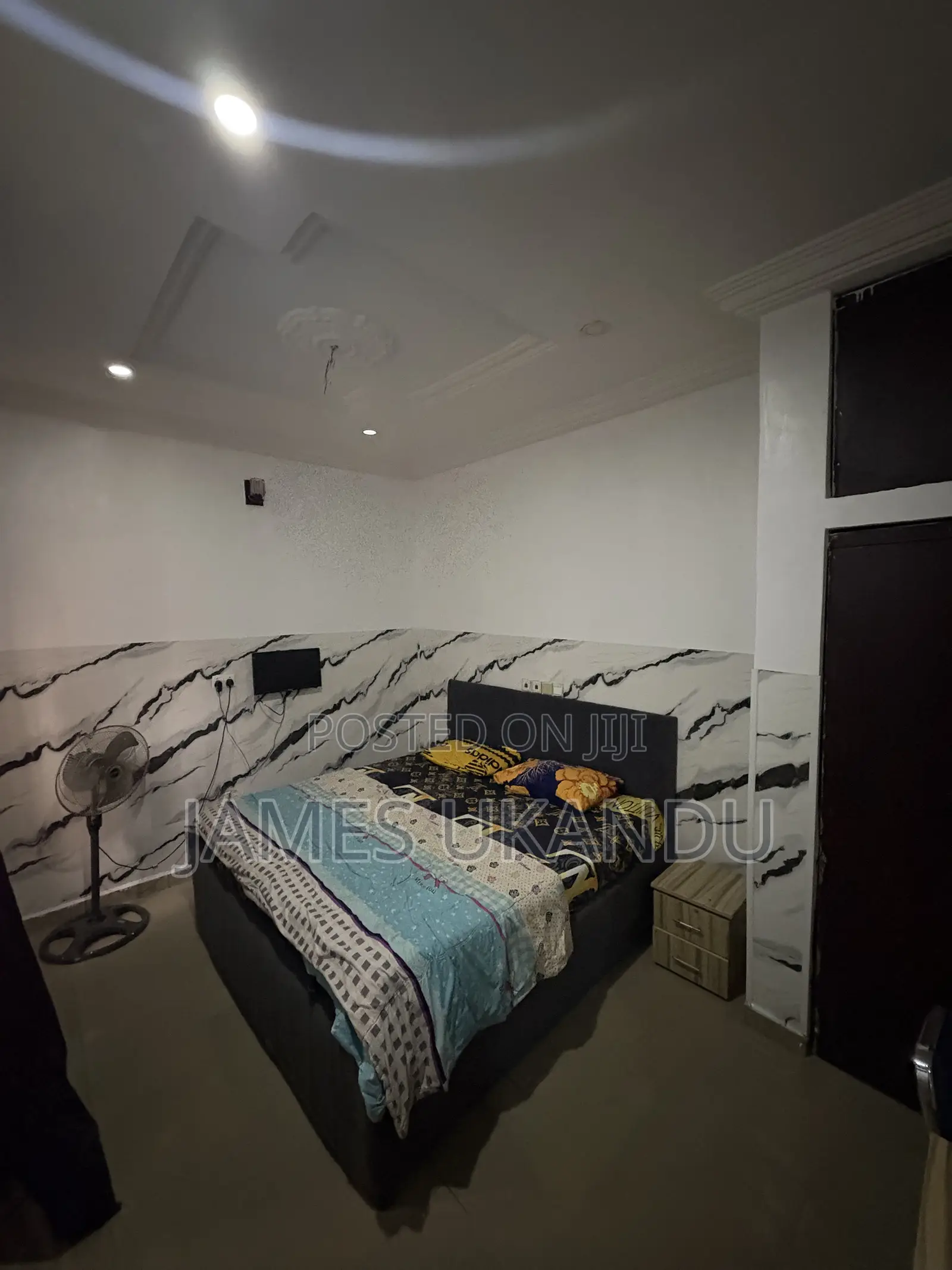 Hotel (Accommodation)
