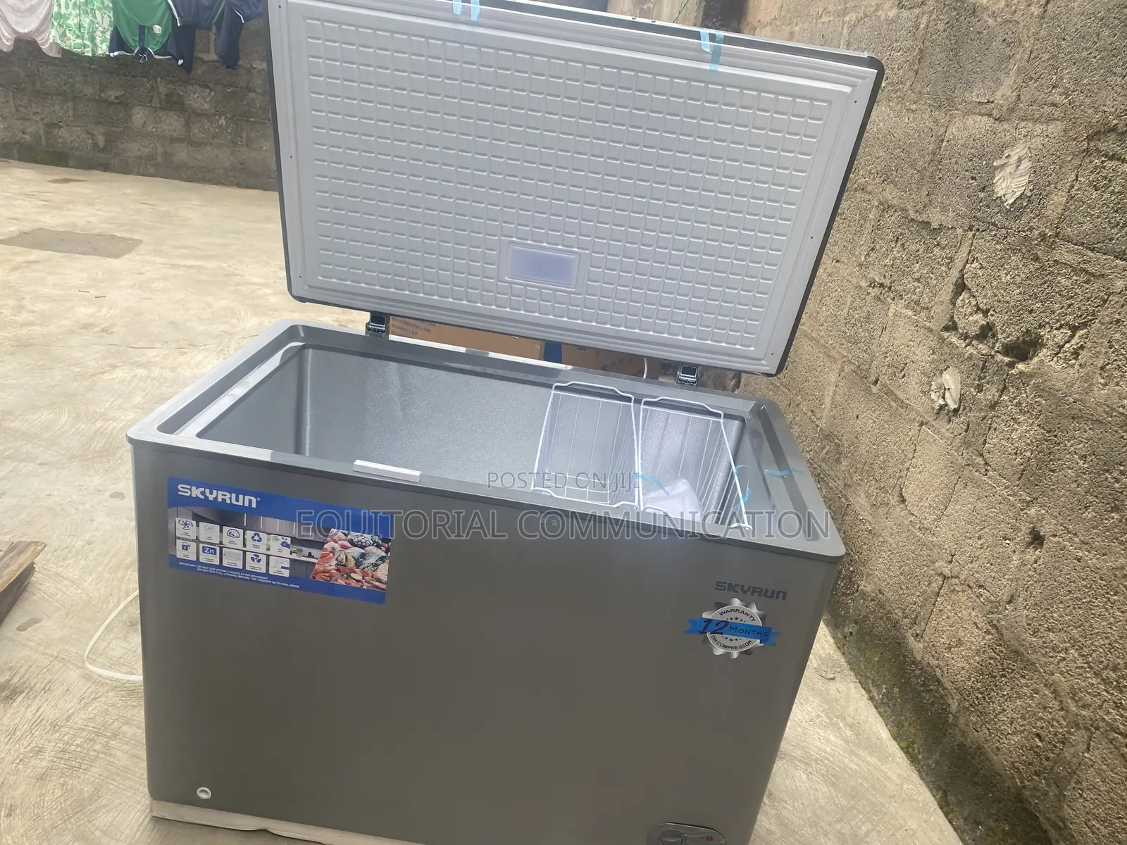 SKYRUN 300L Deep Storage Chest Freezer