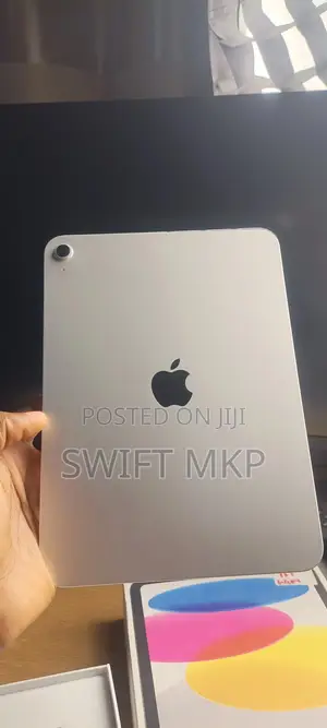 Apple iPad (2025) 128 GB Silver