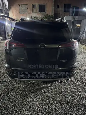 Toyota RAV4 2016 Green