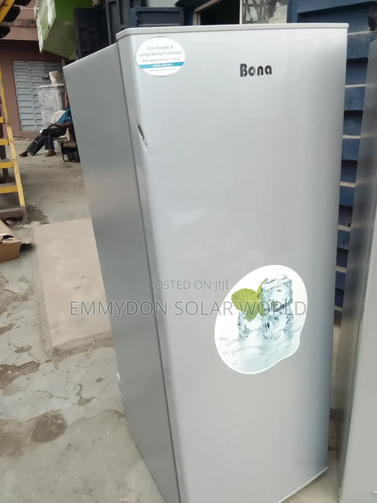 BONA DC Solar Freezer 200L Standing