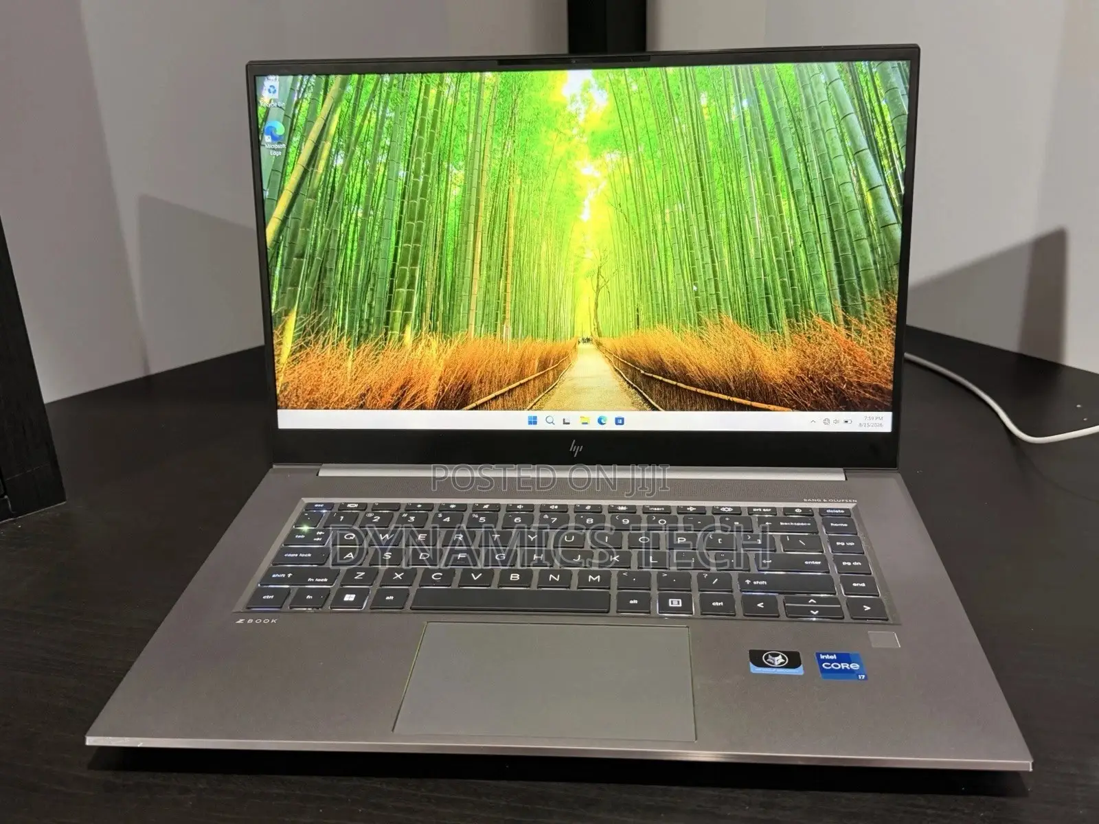 Laptop HP ZBook Firefly G8 16GB Intel Core i7 SSD 512GB