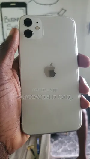 Apple iPhone 11 64 GB White