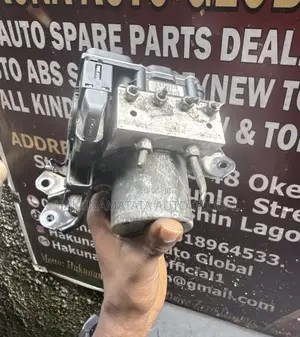 Toyota Venza 2011–2012 ABS Brake Pump and Module