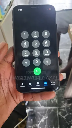 Apple iPhone XR 64 GB Black