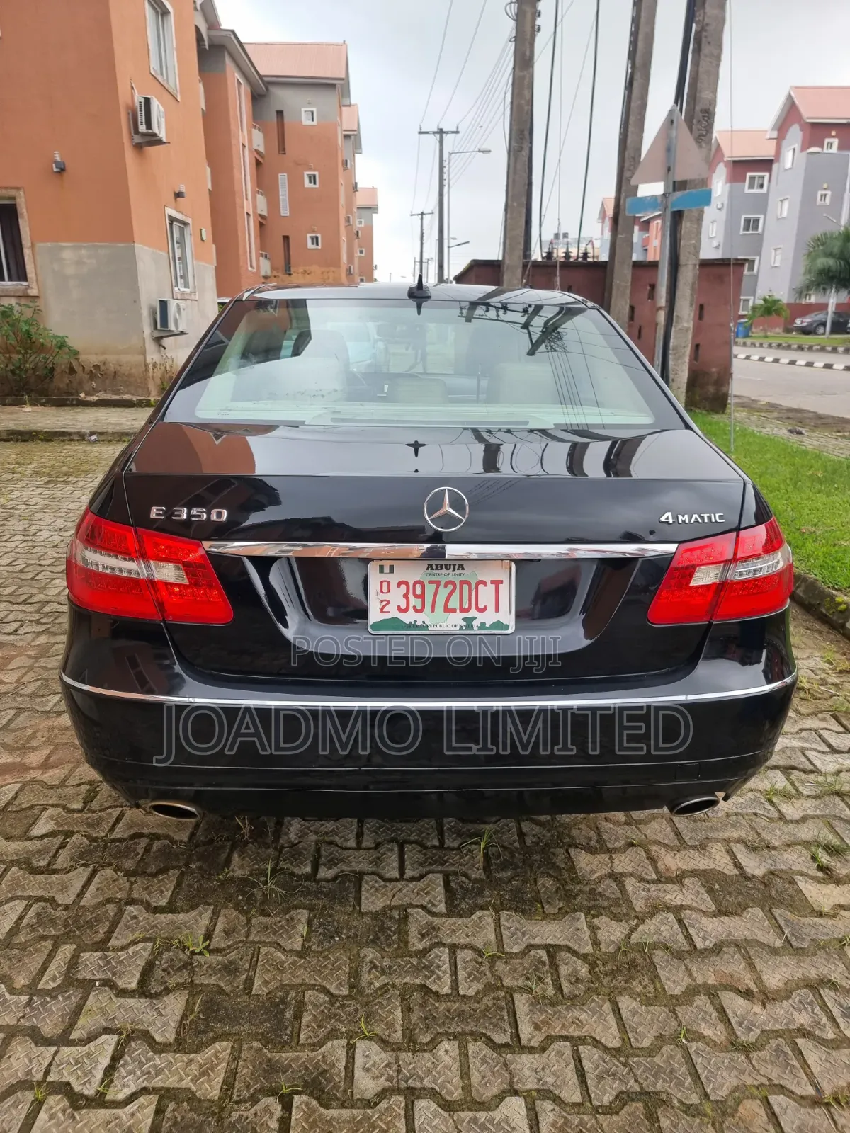 Mercedes-Benz E350 2011 Black