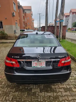 Mercedes-Benz E350 2011 Black