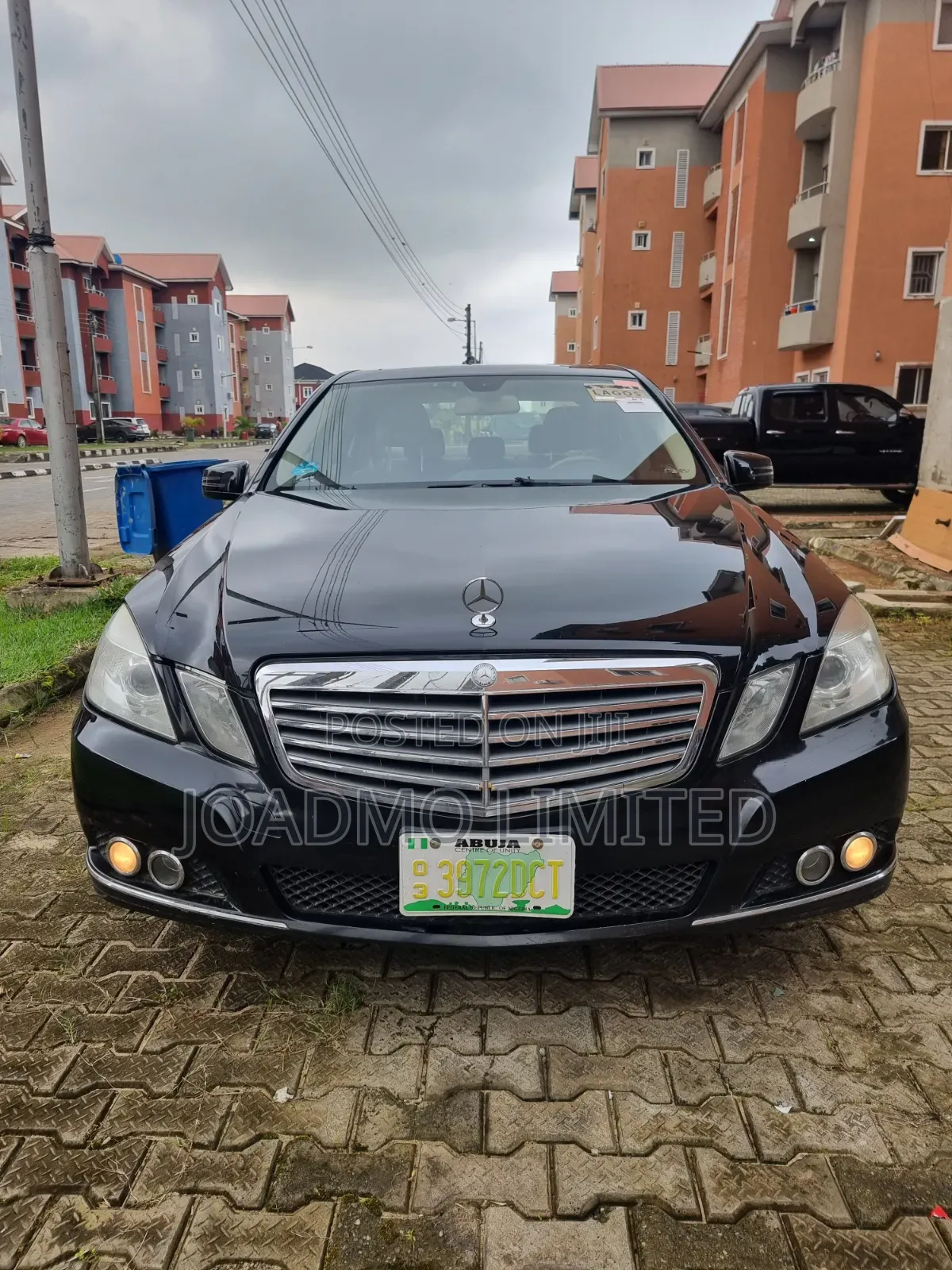 Mercedes-Benz E350 2011 Black