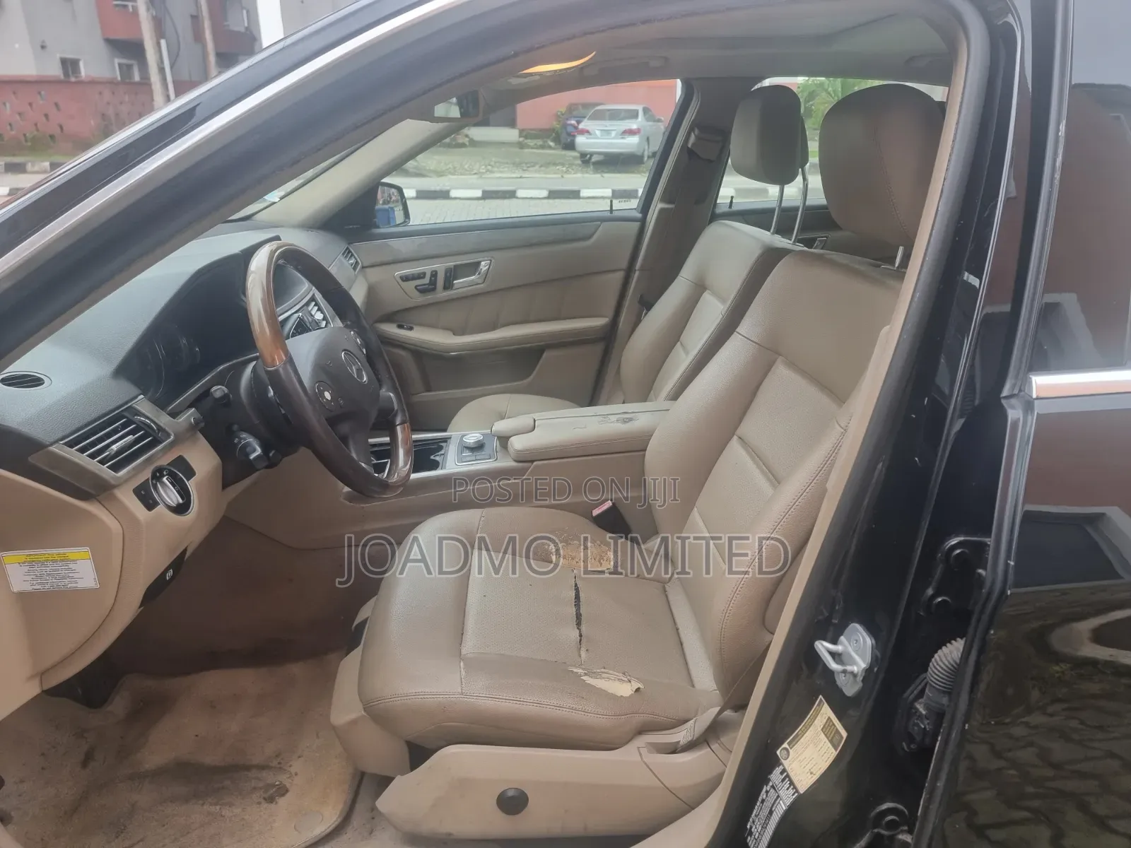 Mercedes-Benz E350 2011 Black