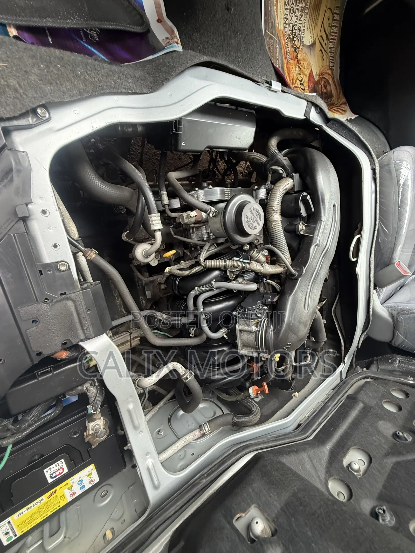 Toyota HiAce 2015 Silver