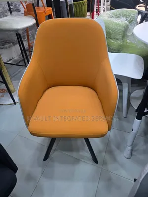 Accent Chair / Modern Visitors Chair