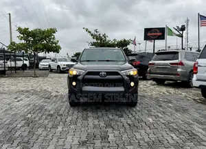 Toyota 4-Runner SR5 Premium 4dr SUV 4WD (4.0L 6cyl 5A) 2015 Gray