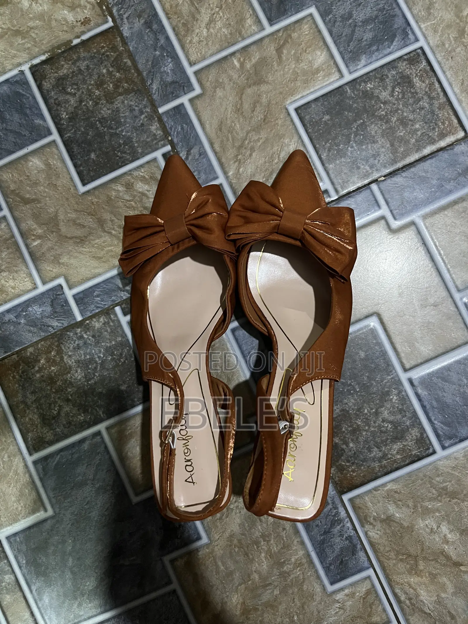 Ladies Half Shoe