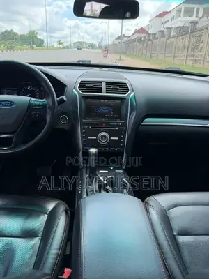 Ford Explorer 2016 Black