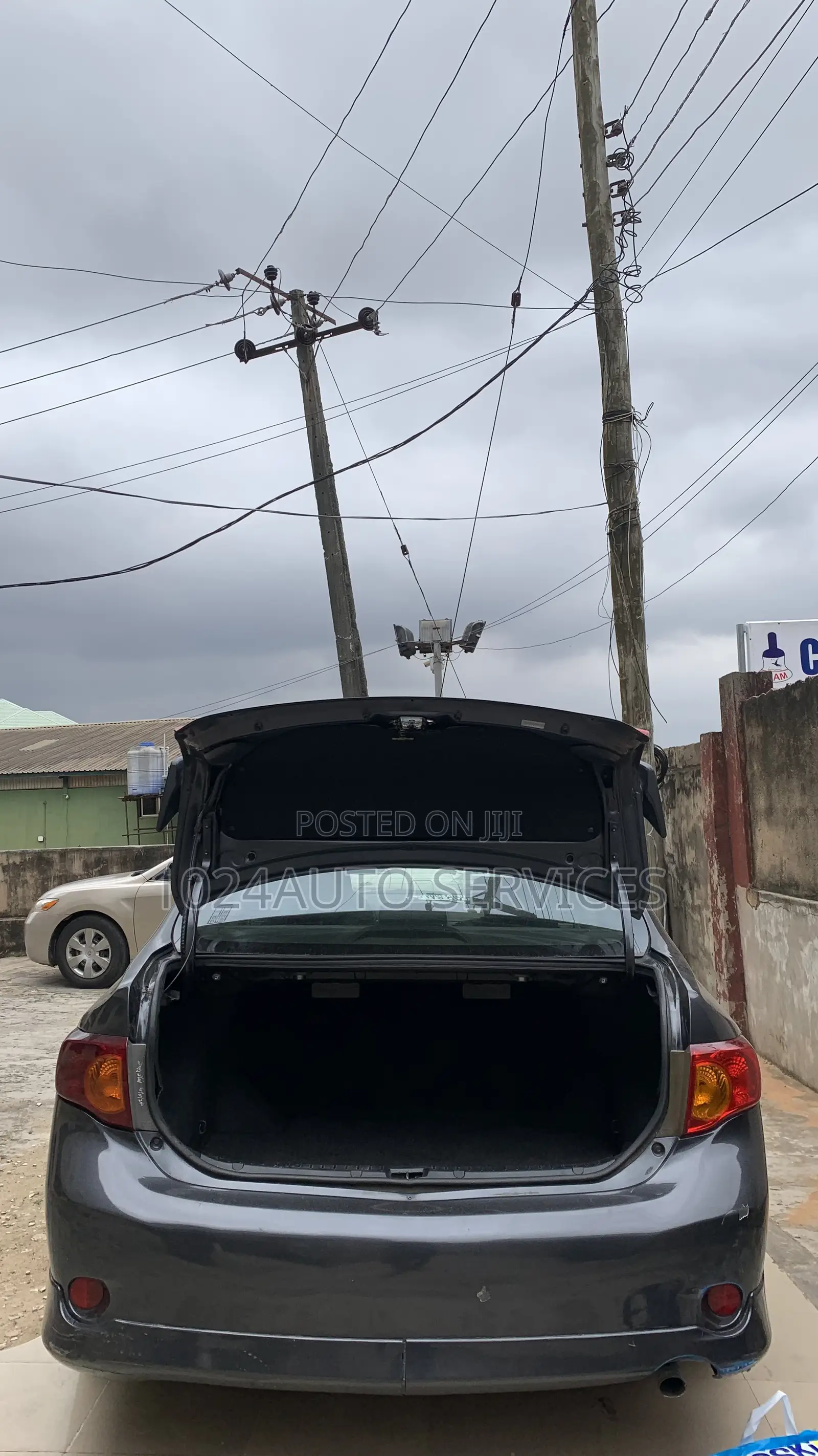 Toyota Corolla 2010 Gray