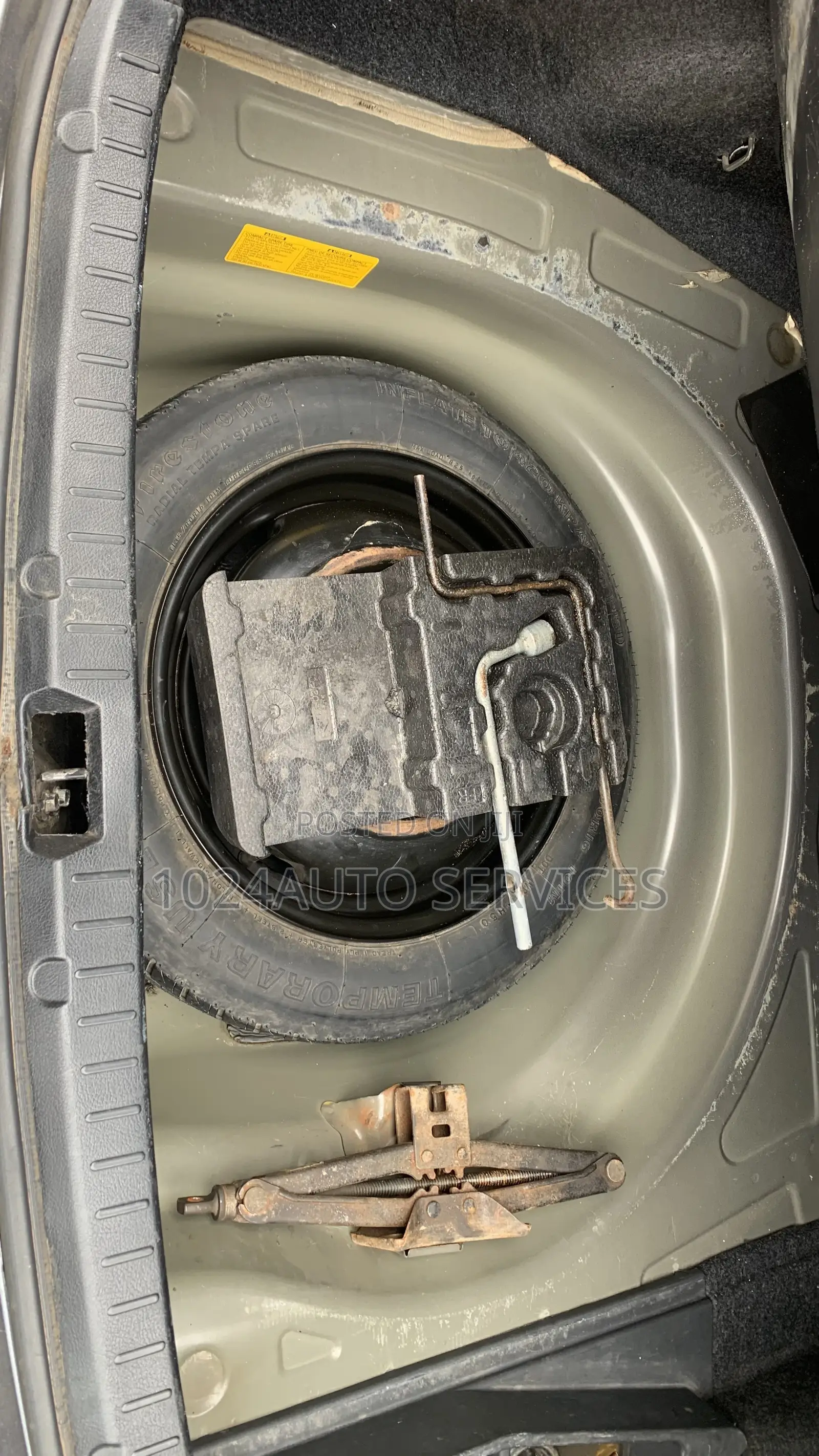 Toyota Corolla 2010 Gray