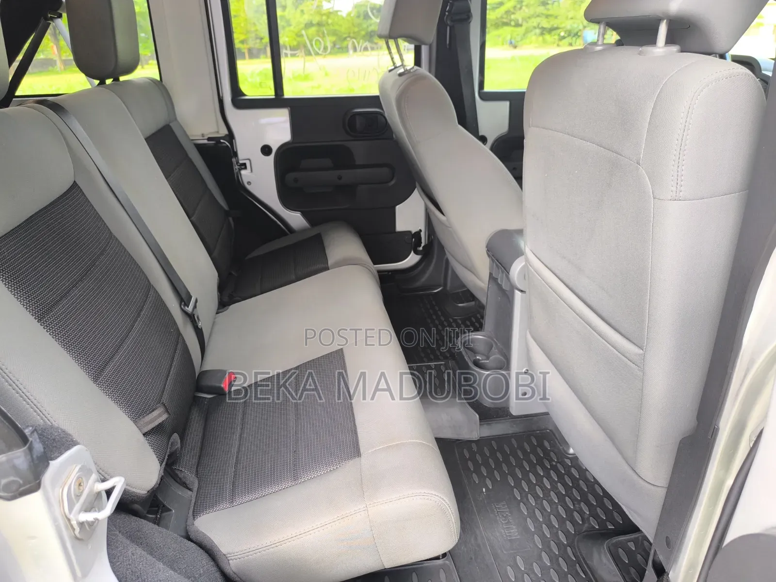 Jeep Wrangler Rubicon 2010 Silver