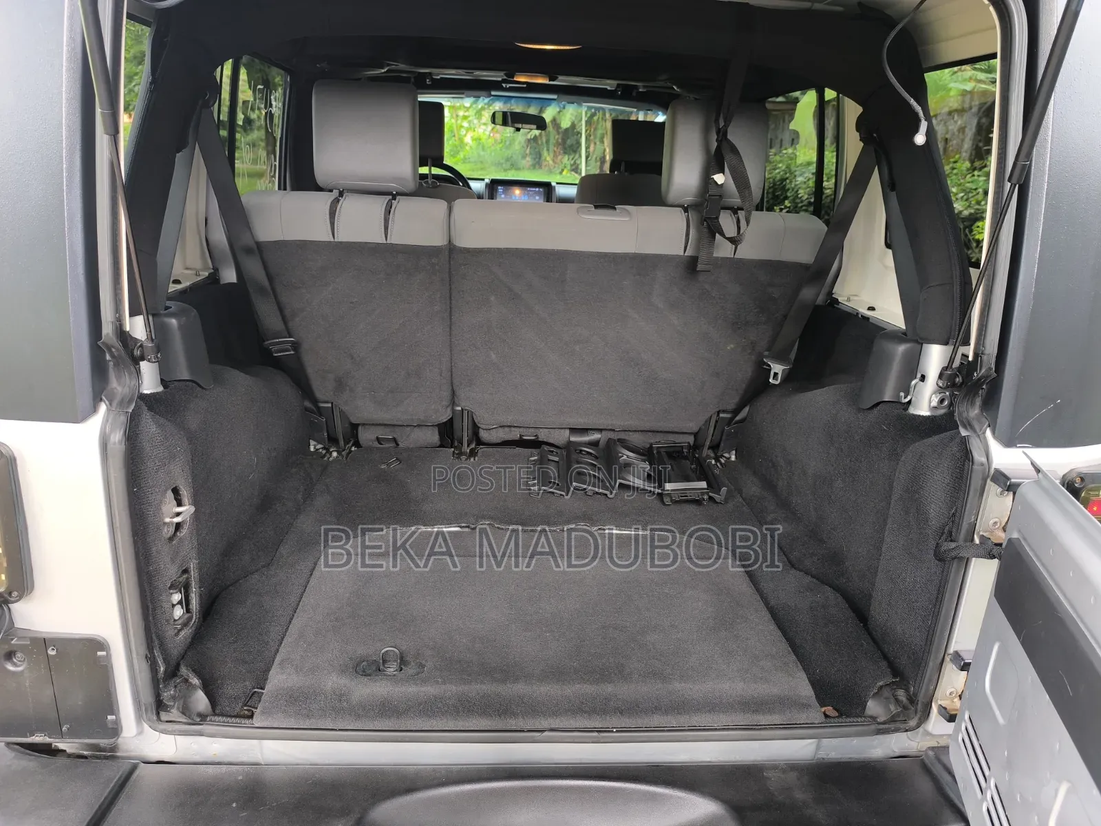 Jeep Wrangler Rubicon 2010 Silver
