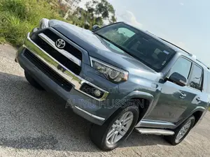 Toyota 4-Runner 2013 Blue