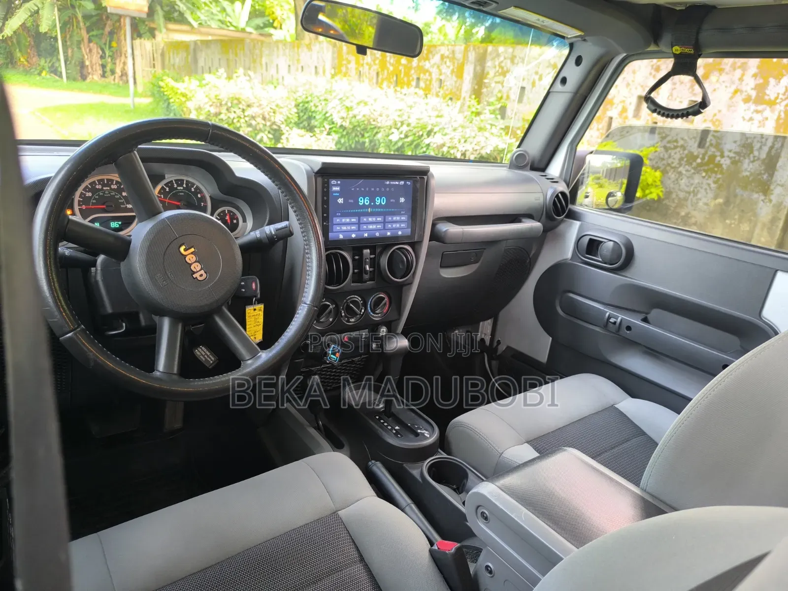 Jeep Wrangler Rubicon 2010 Silver