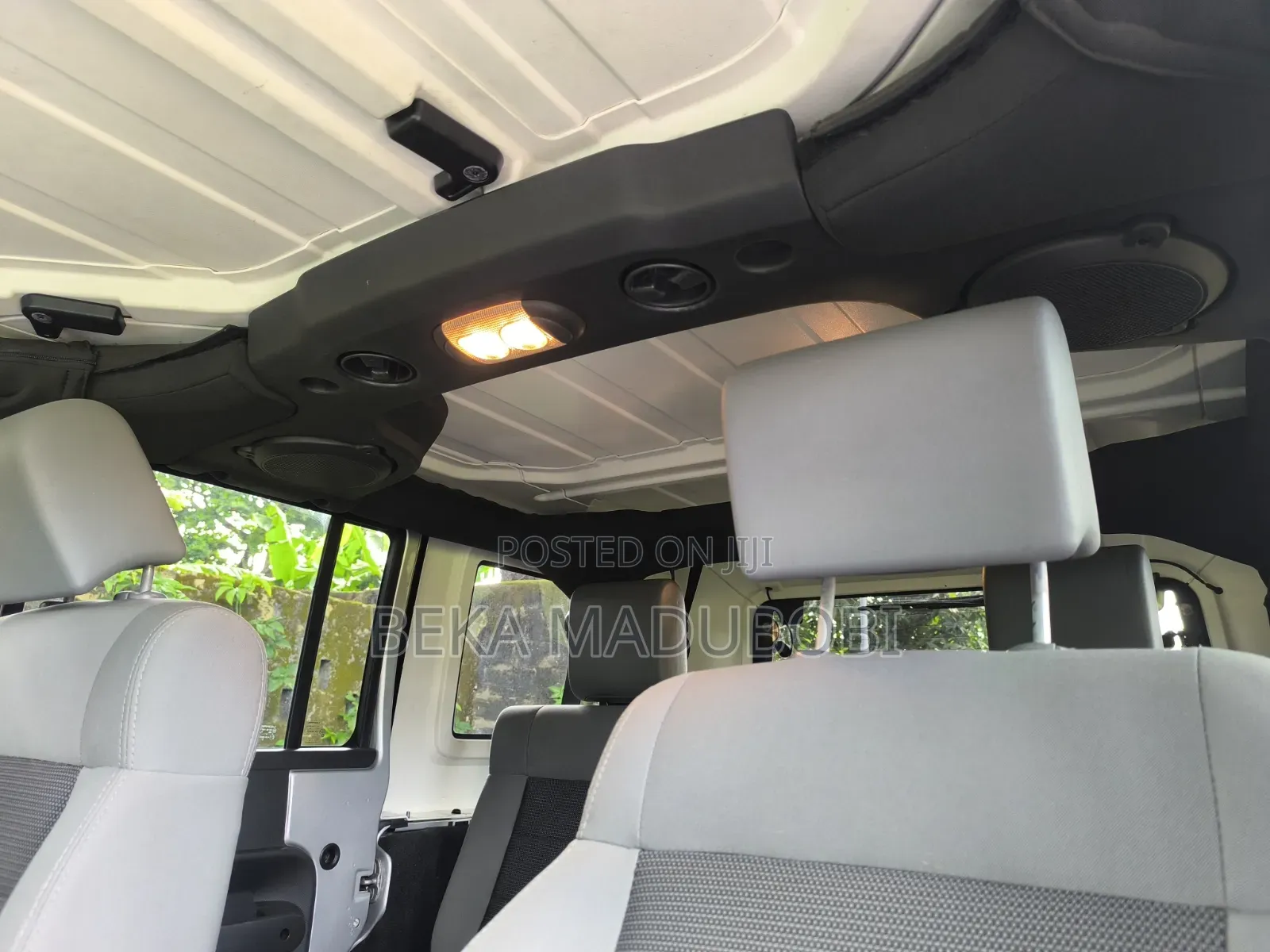 Jeep Wrangler Rubicon 2010 Silver
