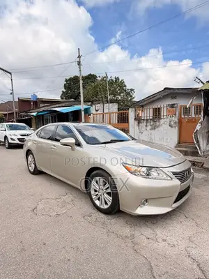 Lexus ES 2013 Beige