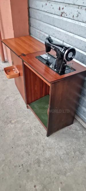 Ideal Straight Sewing Machine