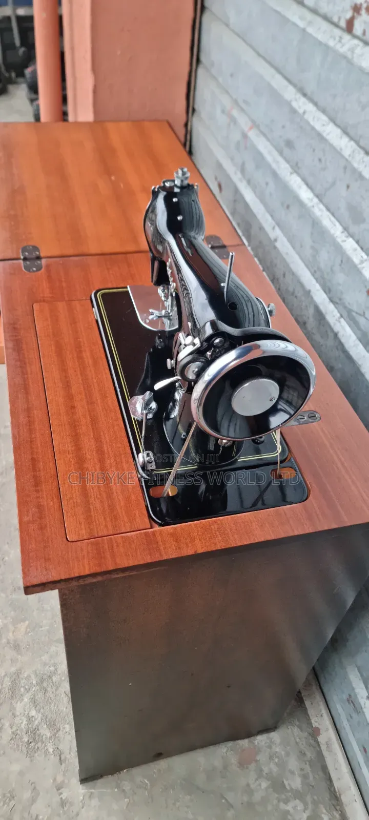 Ideal Straight Sewing Machine