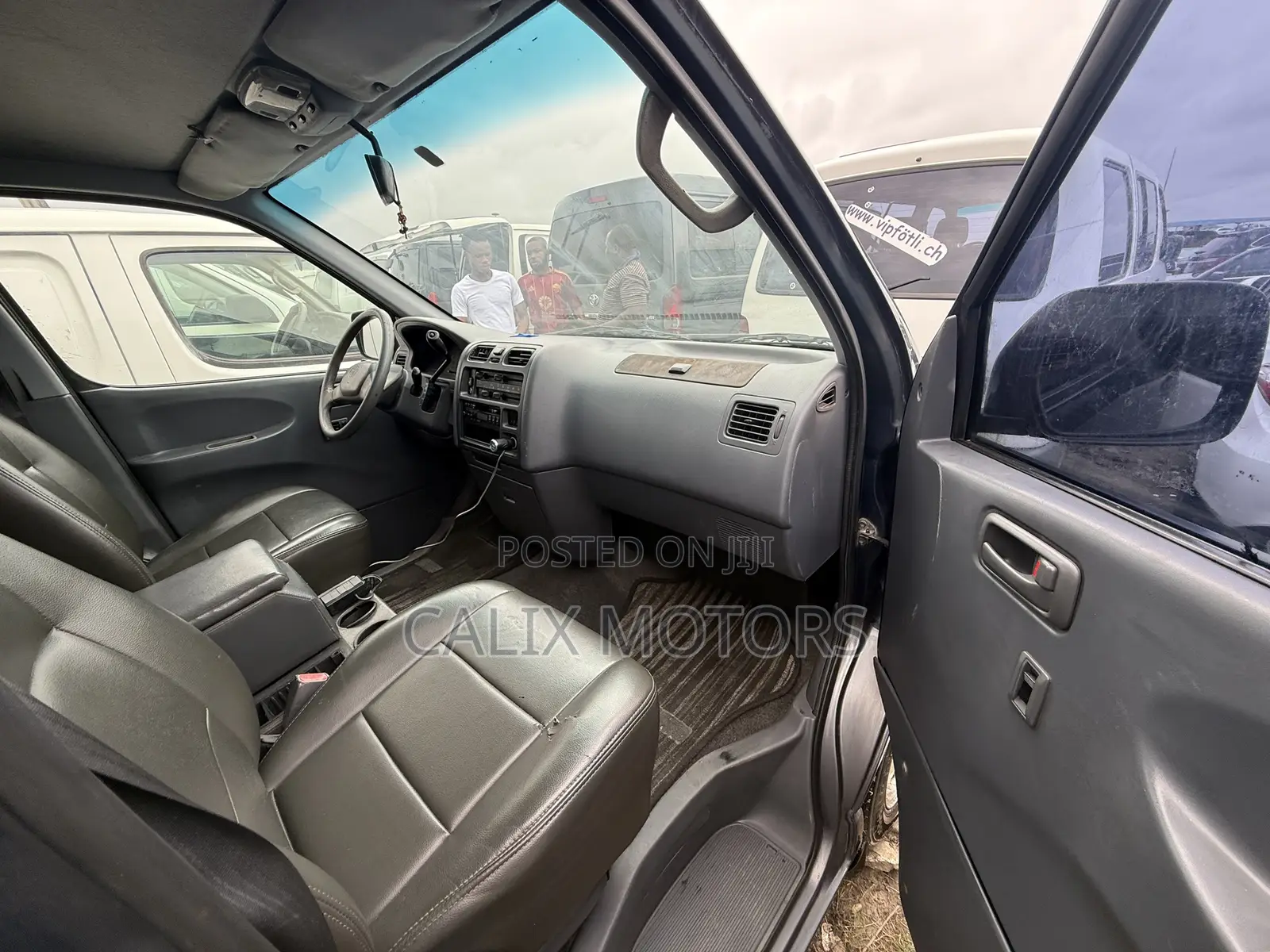 Toyota HiAce 2005