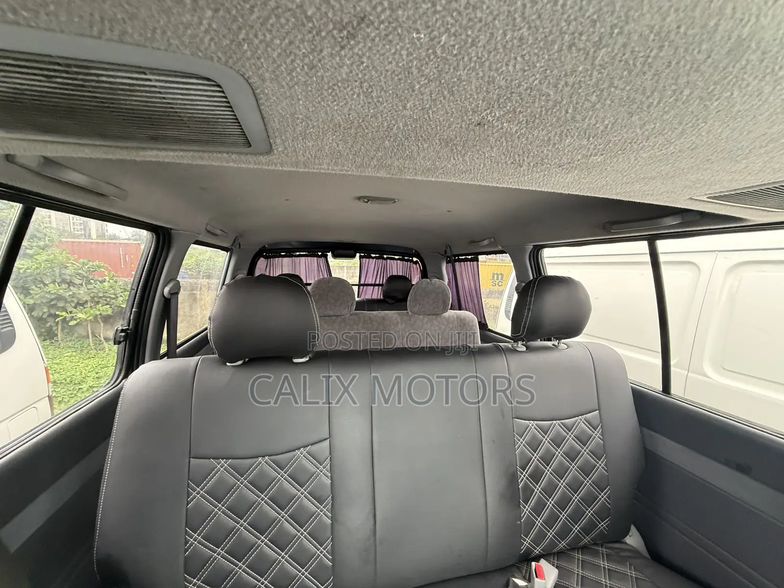 Toyota HiAce 2005