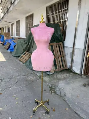 Foreign Fully Pinnable Dressform With Tyre Stand