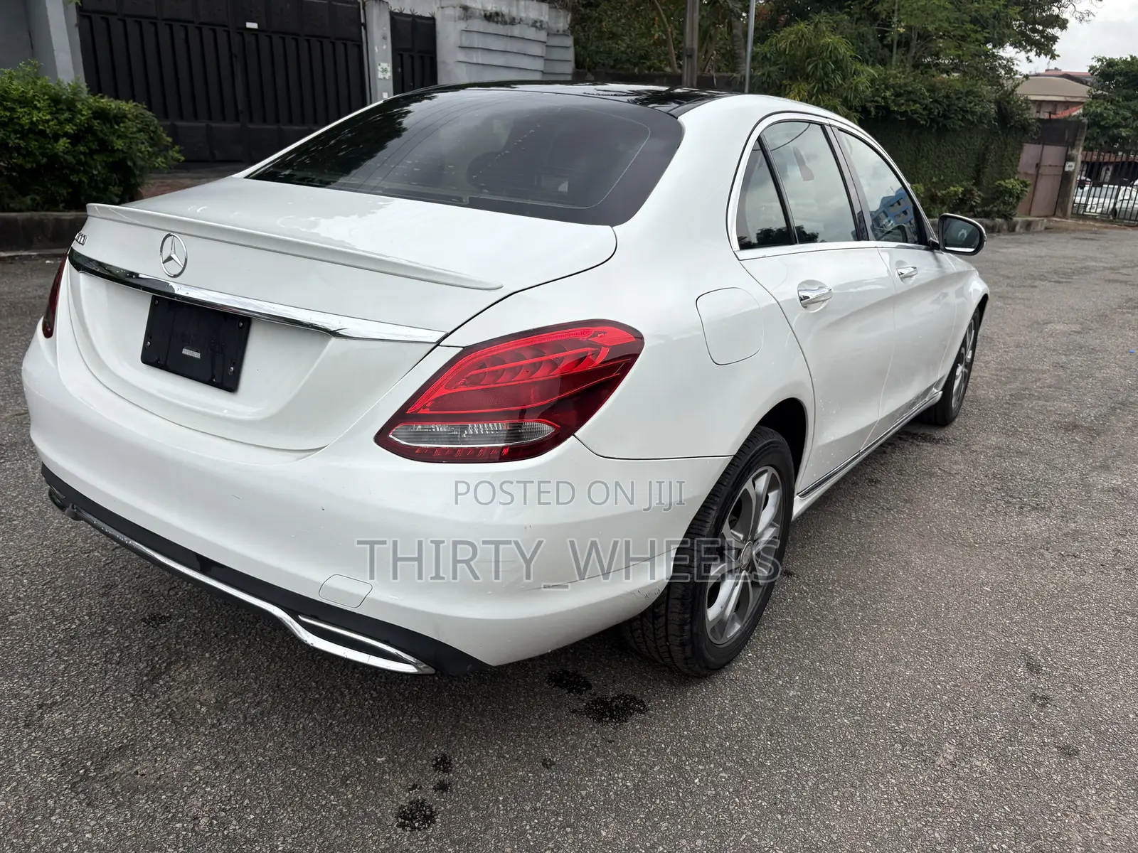 Mercedes-Benz C300 2016 White